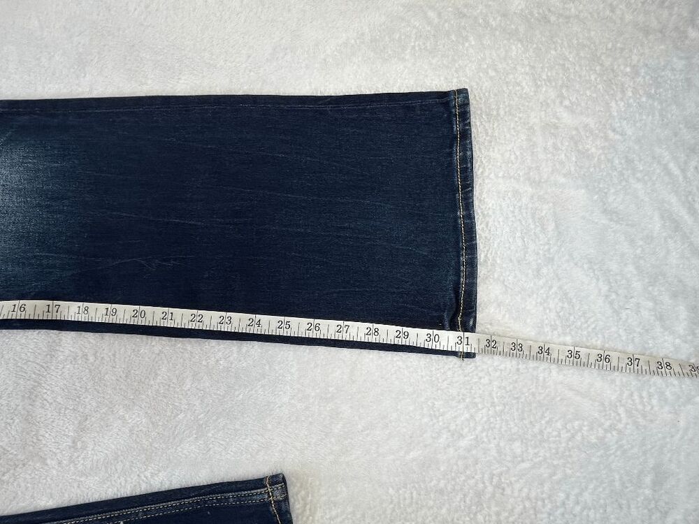 BKE Stella Slim Fit Low Rise Boot Cut Jeans Size 31 X 31.5 Medium Wash Stretch - Picture 2 of 9